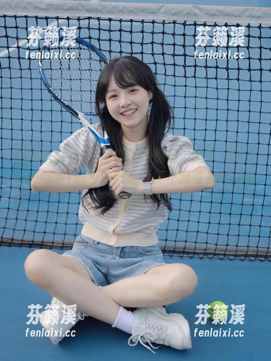 51吃瓜 吃瓜的时候也别忘了顺手点开“www.51吃瓜”网址,要不我可是会羡慕死的!