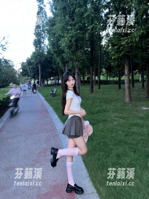 51吃瓜 51吃瓜:那闪闪发光的永久下载!快来我是个菜鸟……