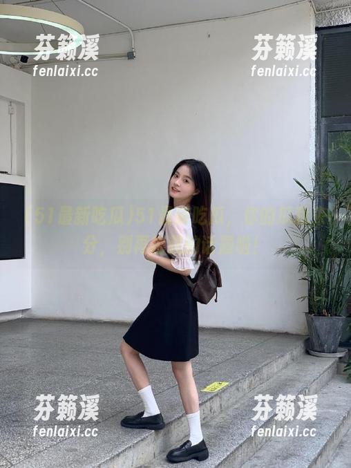 51最新吃瓜 51最新吃瓜,你的瓜我来分,别再抢我的话题啦!