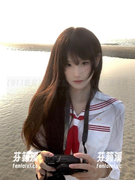 911吃瓜 911吃瓜App在今日又耍花样,慢点往下吞,别噎了。