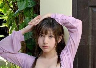 在“hlw”刷个“ios”话题，真希望下次能聊聊奇妙的星座。