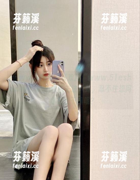 www.51 就是喜欢用“www.51eshu.com”app偷偷关注八卦,忍不住想问:你们在干嘛呢?