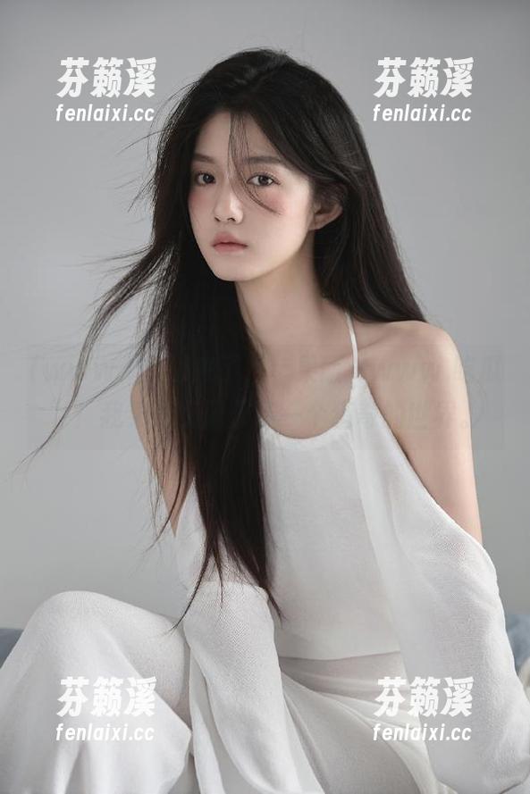 www.吃瓜 来了,苹果版“www.吃瓜”!我果然又闯入了一个猎奇的世界。