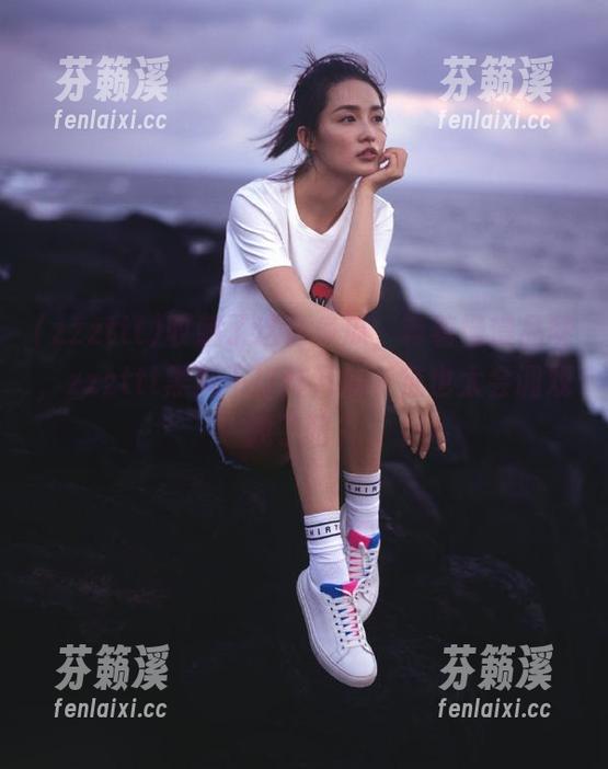 zzzttt 收藏了这么多瓜,等着慢慢品味,zzzttt黑料不打烊万篇长征也太会调戏我了吧?