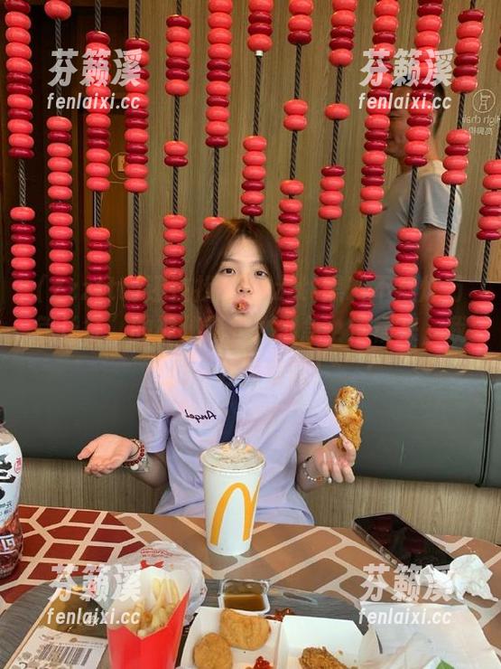 zzzttt 还在找“zzzttt黑料不打烊万篇长征”的神秘链接?别急,慢慢来,我们一起摸索吧!