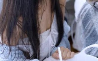 免费吃瓜网里，八卦快得恨不得插上翅膀，翻转千山万水。
