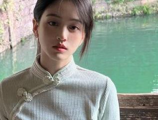 分享无底线的黑料，黑料吃瓜51cg让我总是有新花样要追！