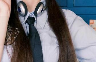 在线吃瓜不打烊苹果版：一天能干多少事，还不如瞄准八卦