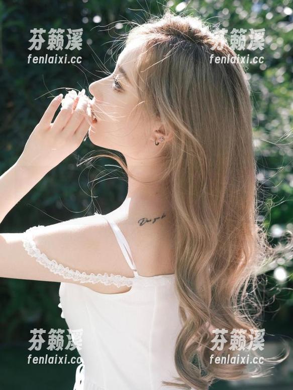 吃瓜不打烊 吃瓜不打烊,观看社交网络上的闹剧,真是别有一番滋味。