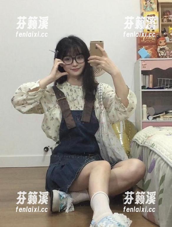 吃瓜网 吃瓜网的最新链接出炉,我只想说:大胆,今天又是谁的瓜带着热量?