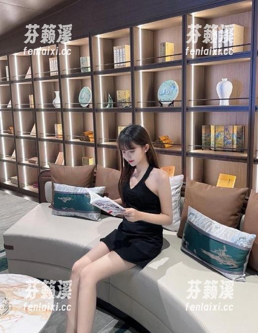 吃瓜网 说好的ios“吃瓜网”,怎么总让我进去一秒就想退出,又让我回来呢?