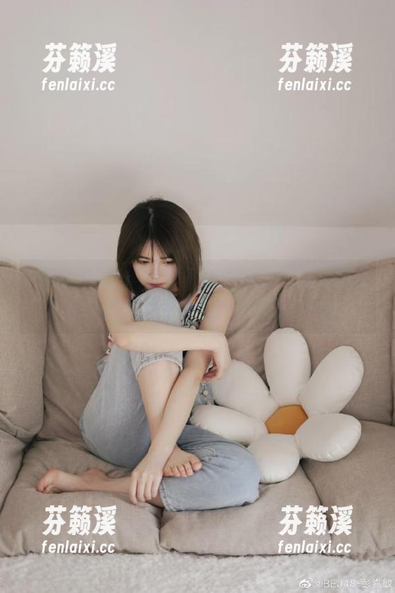 吃瓜网 吃瓜网苹果版告诉我:今天的热门瓜居然是这个?我呸!难以置信!