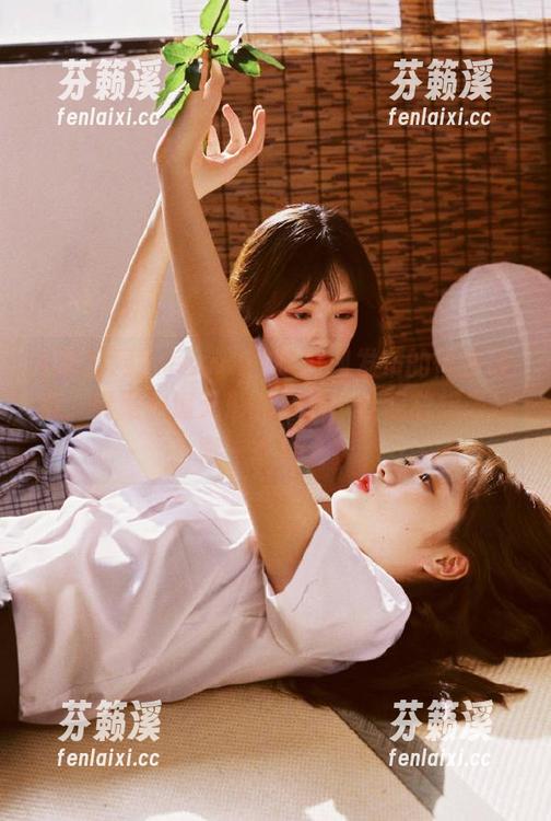 www.51吃瓜网发布的情感线索，像是一道无形的牵引，让我总想去探索一点什么。