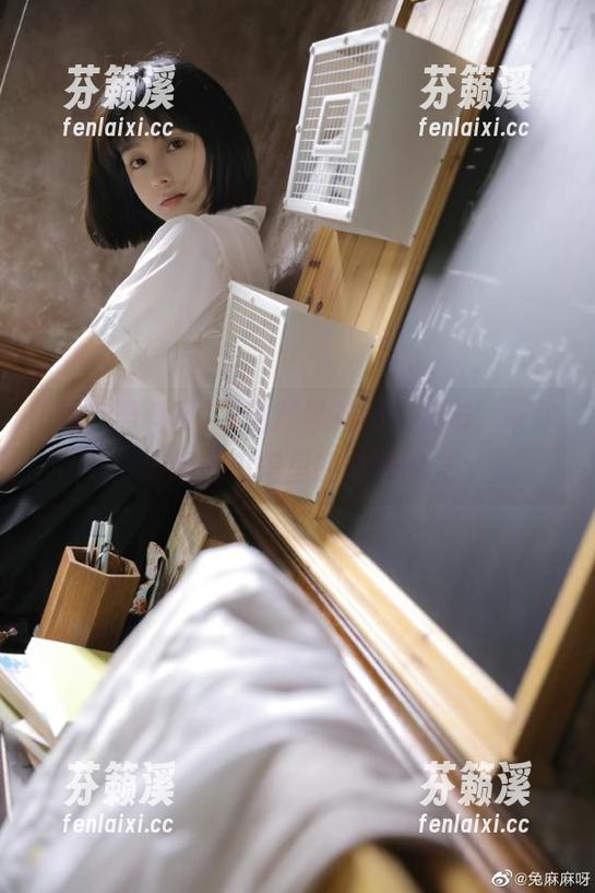 国产黑料网 “国产黑料网”发布,带你穿越到瓜田里的奇妙时光