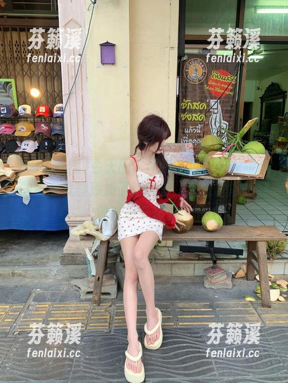 网曝吃瓜 今天的“网曝吃瓜”好像给我的资源机器添加了新玩法,感觉日常都变得生动了起来!
