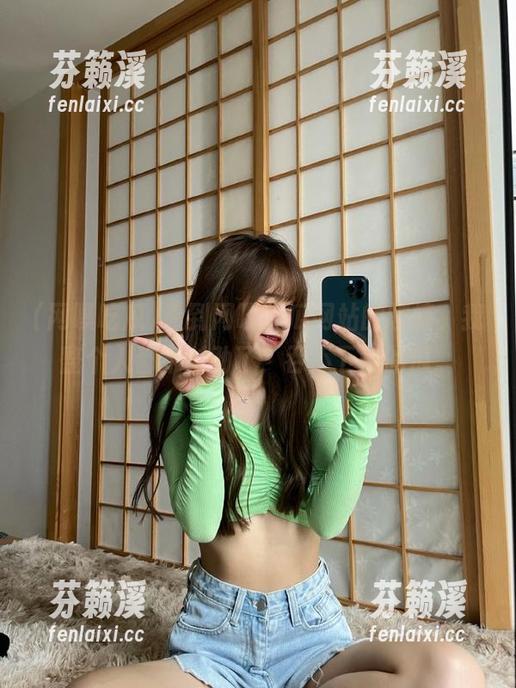 网曝吃瓜 看到网曝吃瓜网站的剧情,我整个人都不对劲了,吞不下去的瓜。
