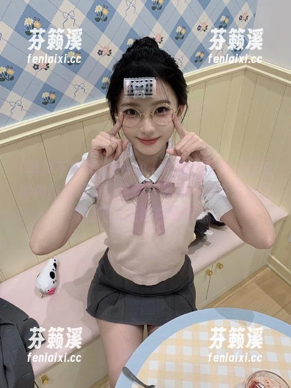 发布的一秒钟：黑料不打烊的神秘登录入口首页！哎呀，点进去后我真的没太想明白啥意思。