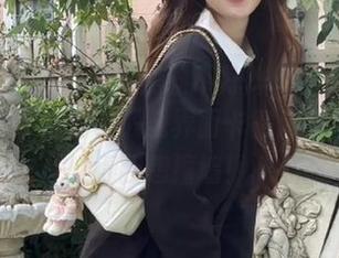 最近黑料不打烊的ios版本好像有点小问题？下载界面卡得像蜗牛，急得我想撞墙！