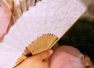 首页滑动不停，黑料社区带你体验无节操的瓜田生活。