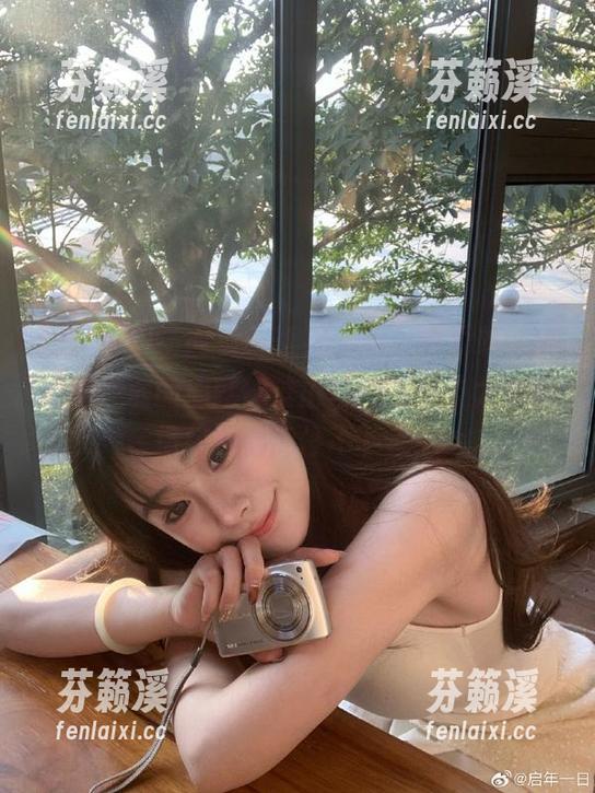 访问“911黑料网”网页时，我那颗脆弱的心就像过山车，上起了太多的情绪波动，停不下来！